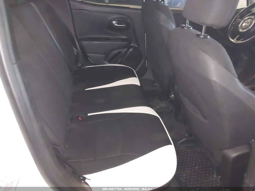 ZACNJBBB4KPK20832 2019 JEEP RENEGADE photo no. 8