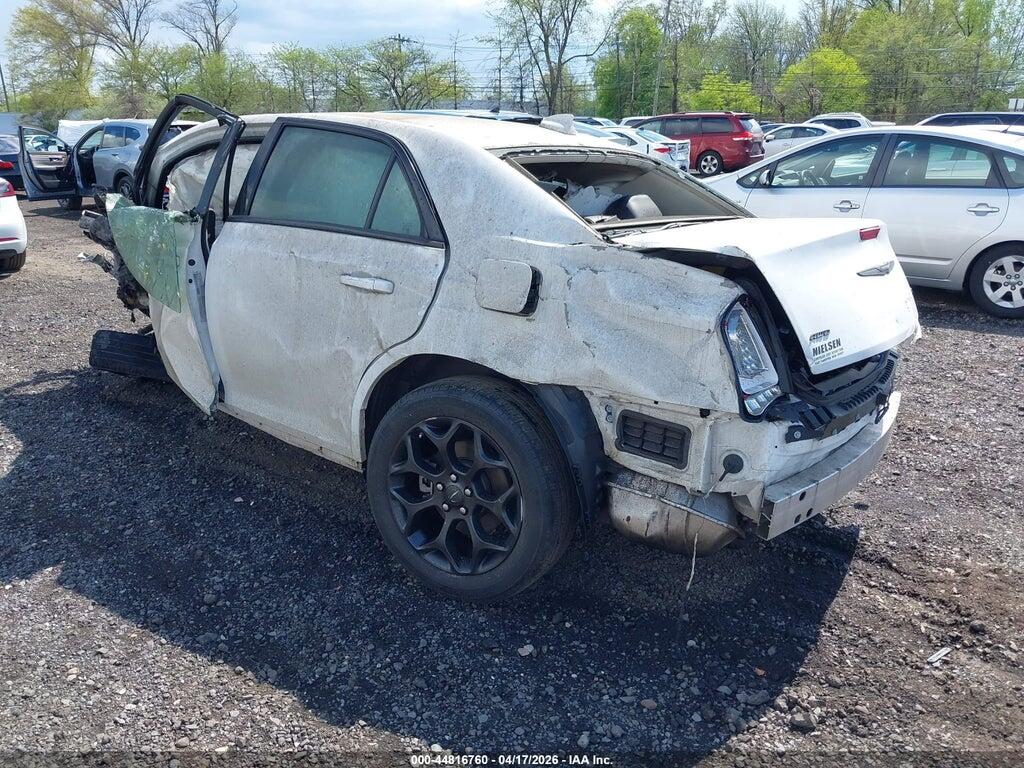 2C3CCASG8NH203925 2022 CHRYSLER 300 photo no. 3