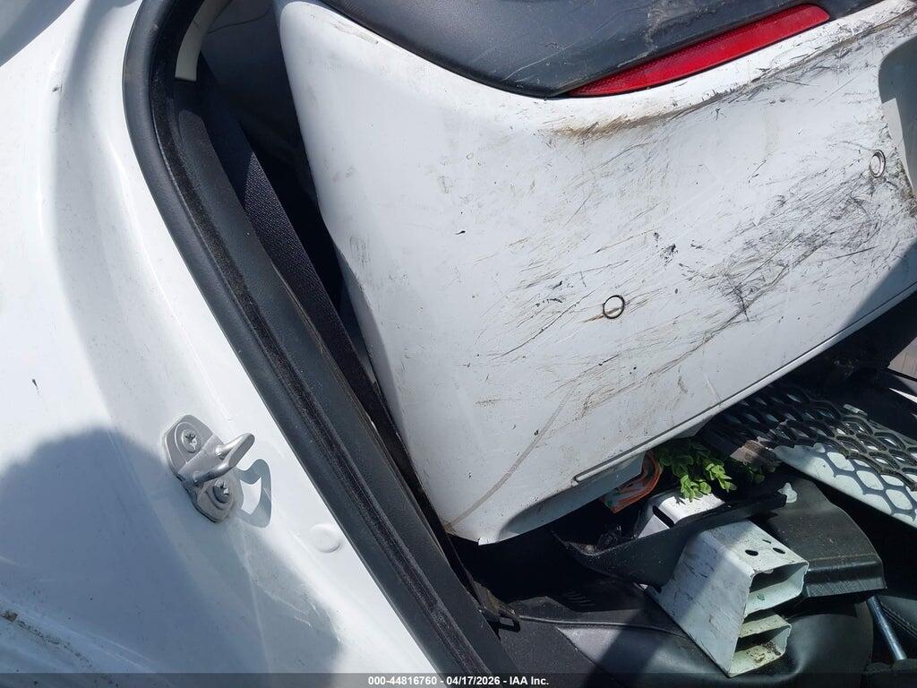 2C3CCASG8NH203925 2022 CHRYSLER 300 photo no. 8