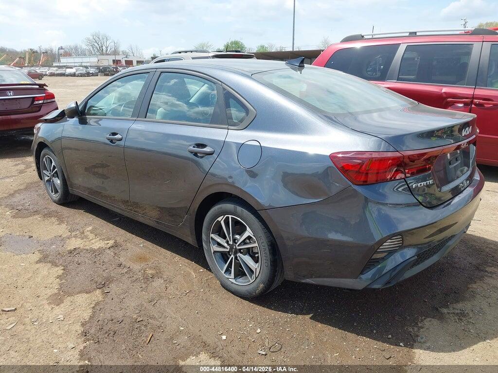 3KPF24AD8PE610002 2023 KIA FORTE photo no. 3