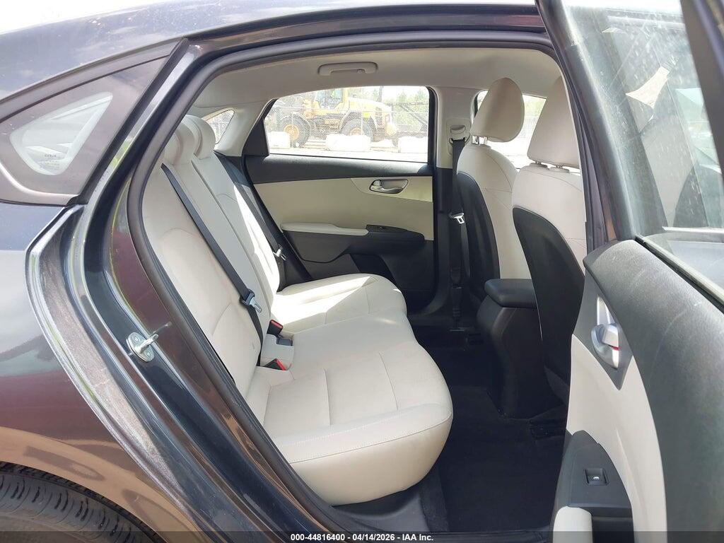 3KPF24AD8PE610002 2023 KIA FORTE photo no. 8