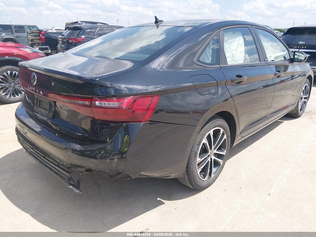 3VWBX7BU4SM070689 2025 VOLKSWAGEN JETTA photo no. 4