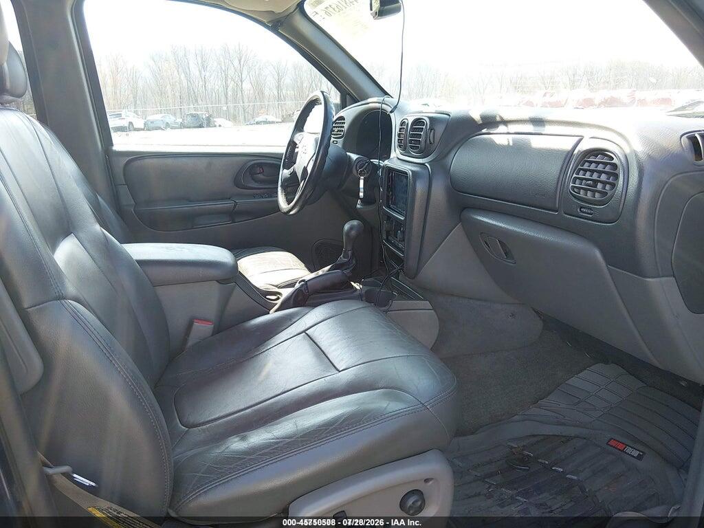1GNDT13S522464444 2002 CHEVROLET TRAILBLAZER photo no. 5