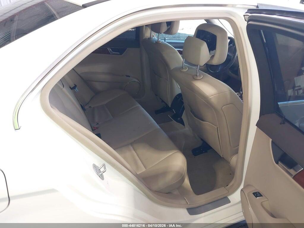 WDDGF5EB8BA522334 2011 MERCEDES-BENZ C 300 photo no. 8