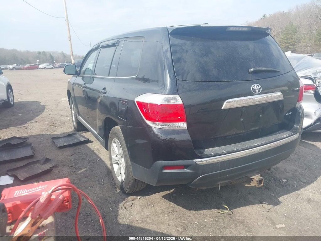 5TDBK3EH1BS046097 2011 TOYOTA HIGHLANDER photo no. 3