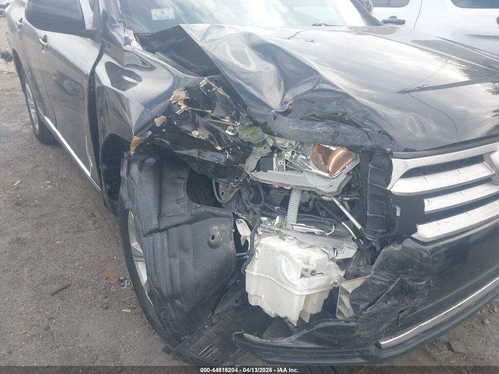 5TDBK3EH1BS046097 2011 TOYOTA HIGHLANDER photo no. 6