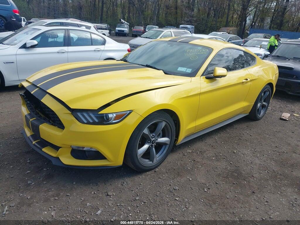 1FA6P8AM3G5289660 2016 FORD MUSTANG photo no. 2