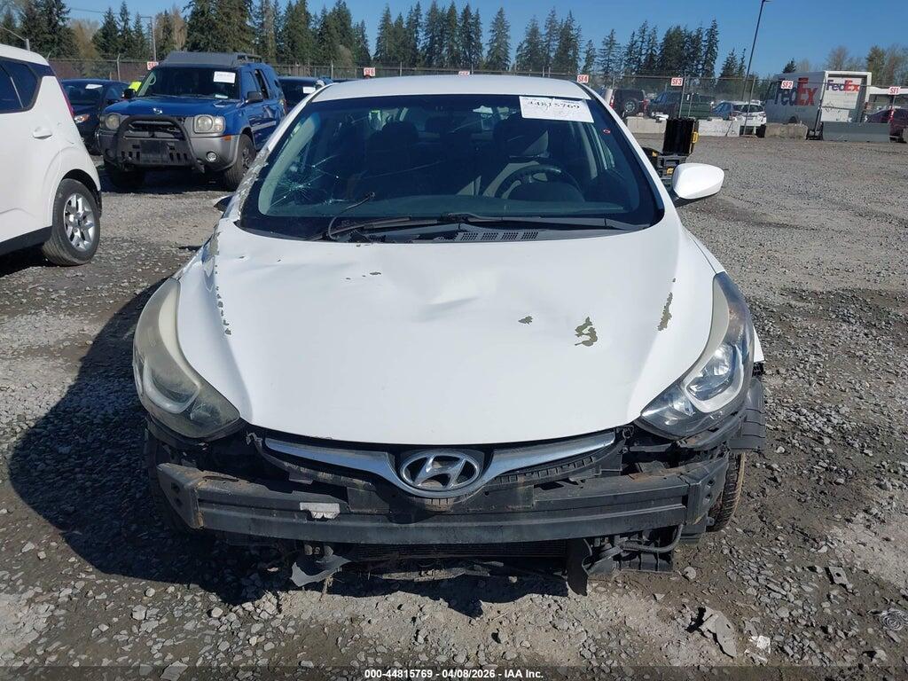 5NPDH4AE7GH665163 2016 HYUNDAI ELANTRA photo no. 12