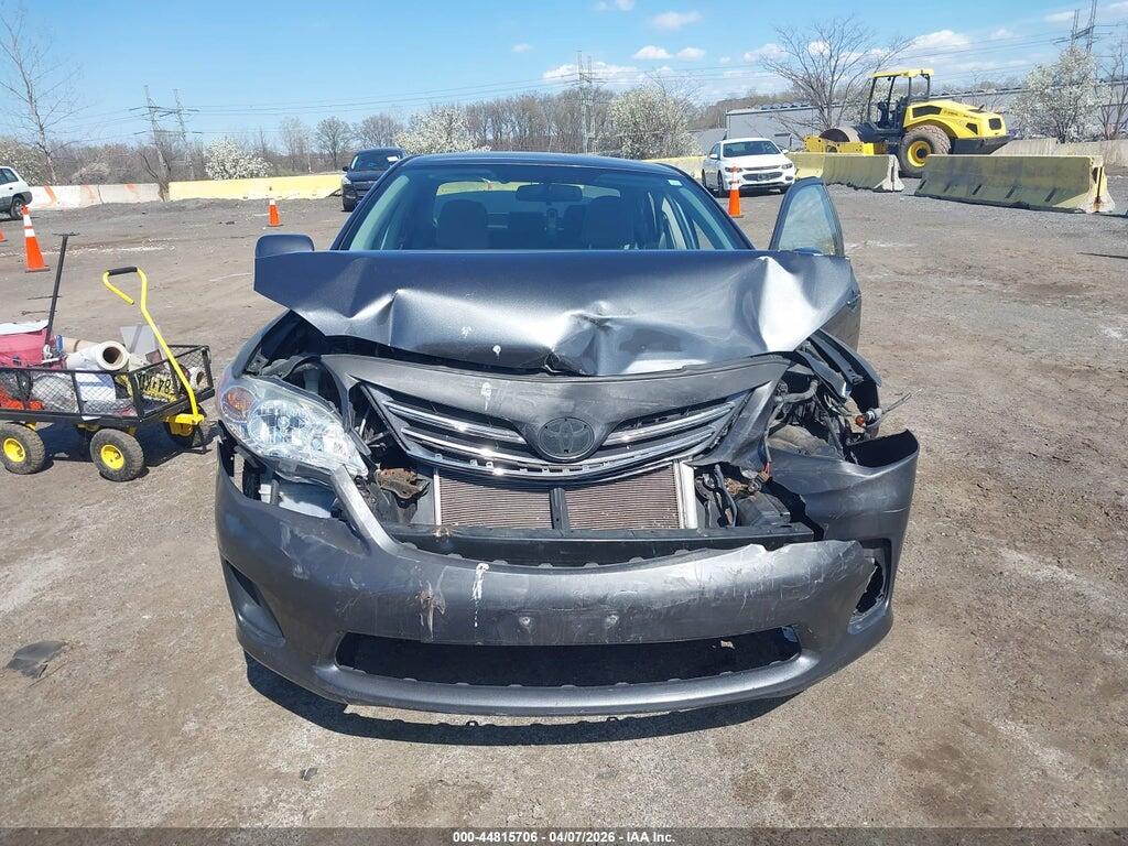 2T1BU4EE2DC953118 2013 TOYOTA COROLLA photo no. 11