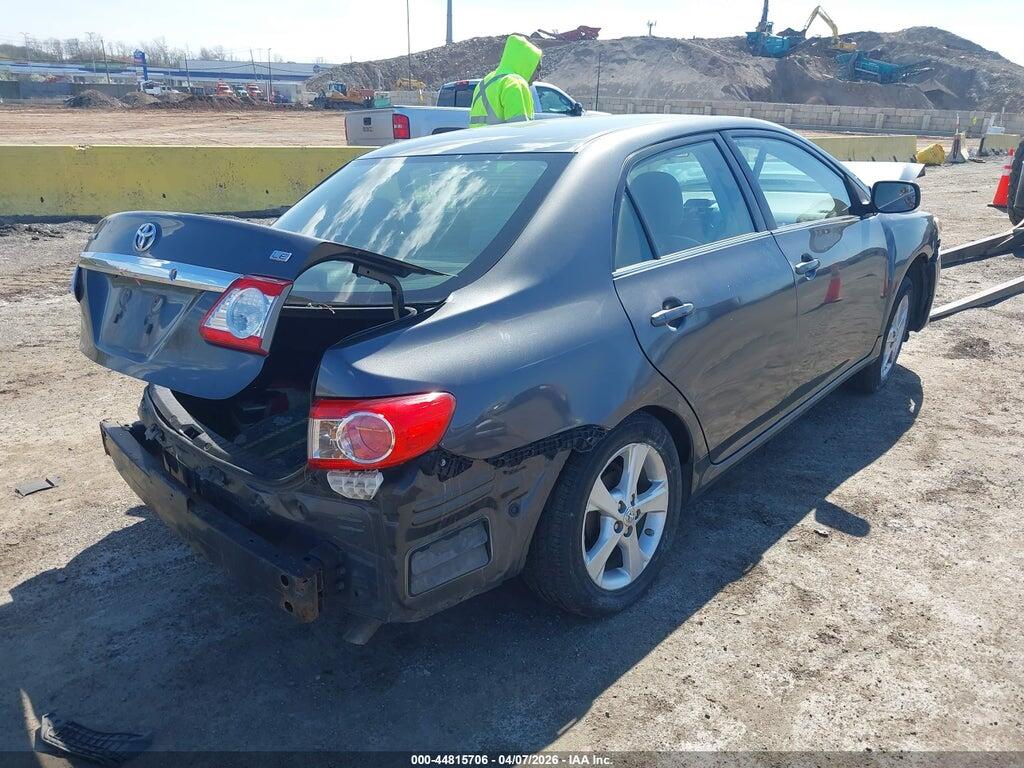2T1BU4EE2DC953118 2013 TOYOTA COROLLA photo no. 4