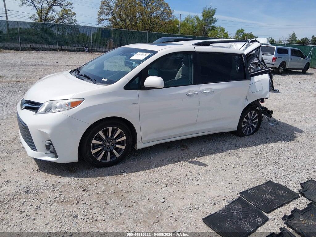 5TDDZ3DC2LS242495 2020 TOYOTA SIENNA photo no. 2