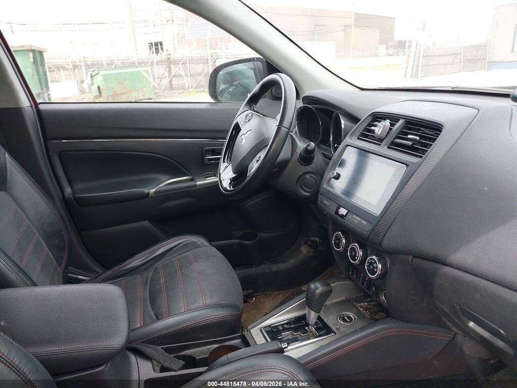 JA4AR3AW4JU002272 2018 MITSUBISHI OUTLANDER SPORT photo no. 5