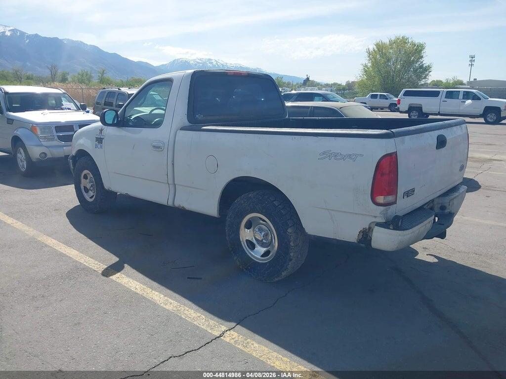 1FTRF17252NA54046 2002 FORD F-150 photo no. 3