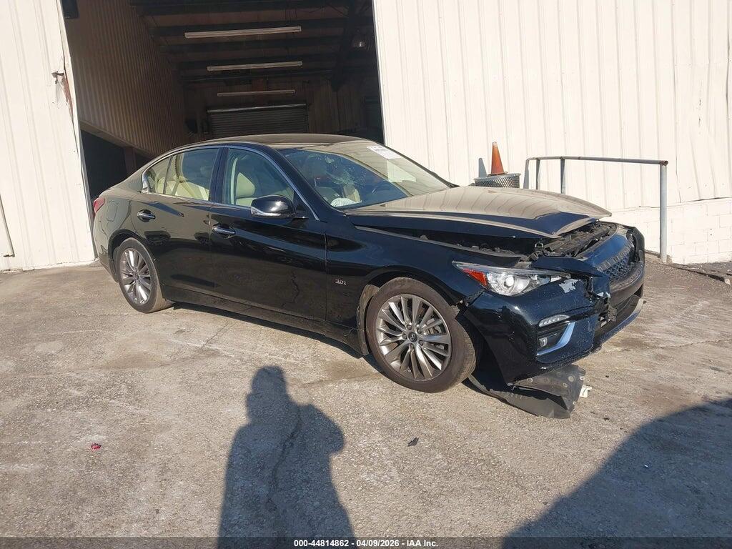 JN1EV7AR5JM433386 2018 INFINITI Q50 photo no. 1