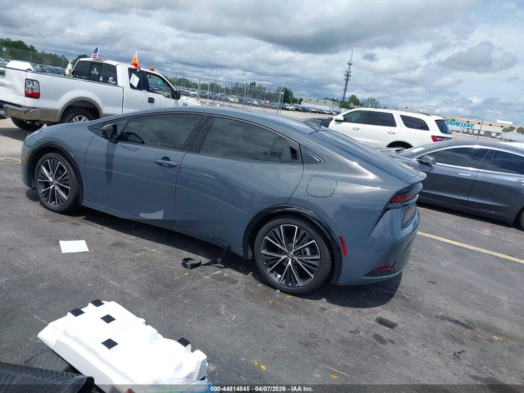 JTDACAAU7S3062841 2025 TOYOTA PRIUS photo no. 3
