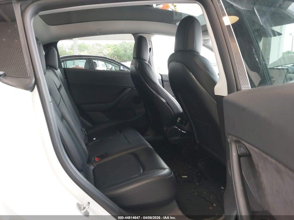 7SAYGDEEXNF369602 2022 TESLA MODEL Y photo no. 8