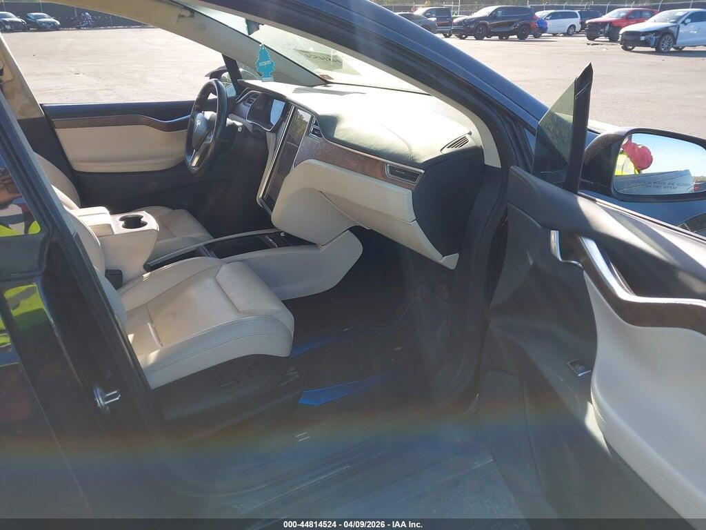 5YJXCBE27HF060964 2017 TESLA MODEL X photo no. 5
