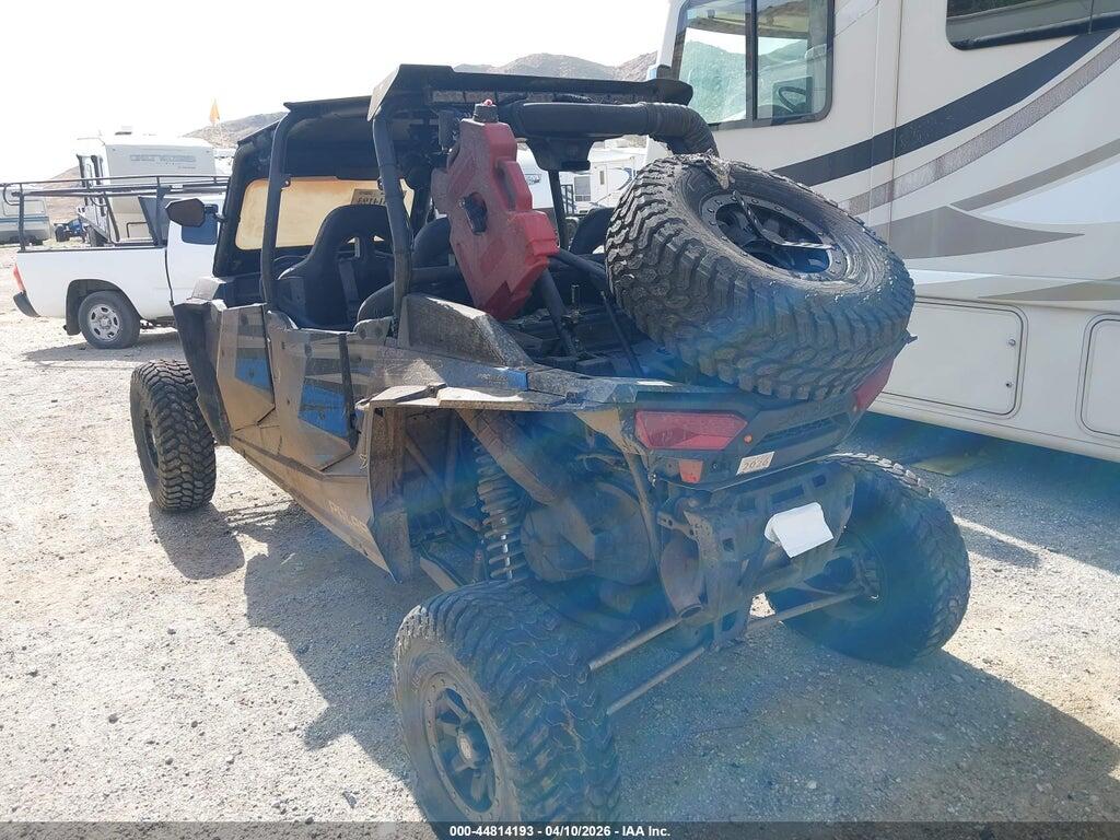 3NSVFE921JF942775 2018 POLARIS RZR photo no. 3