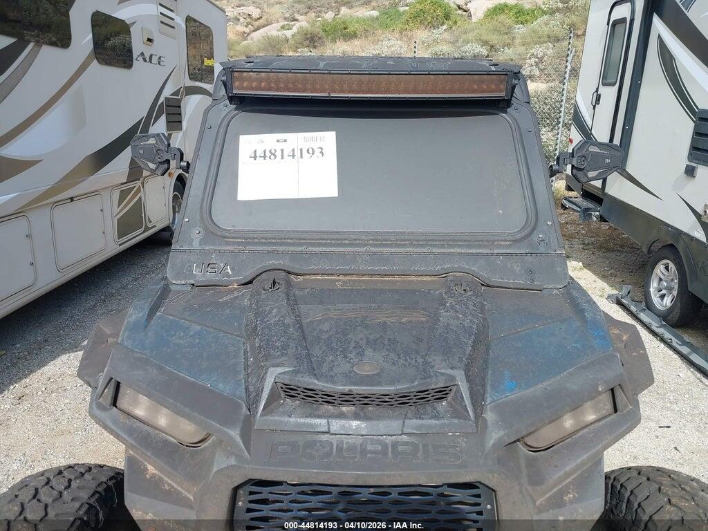 3NSVFE921JF942775 2018 POLARIS RZR photo no. 5