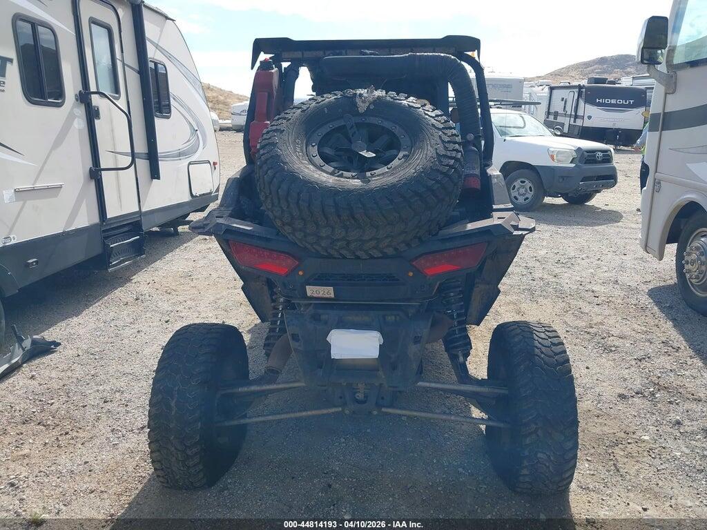3NSVFE921JF942775 2018 POLARIS RZR photo no. 6