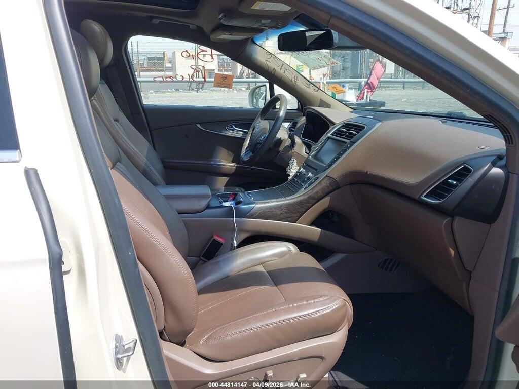 2LMTJ6LP3GBL45456 2016 LINCOLN MKX photo no. 5