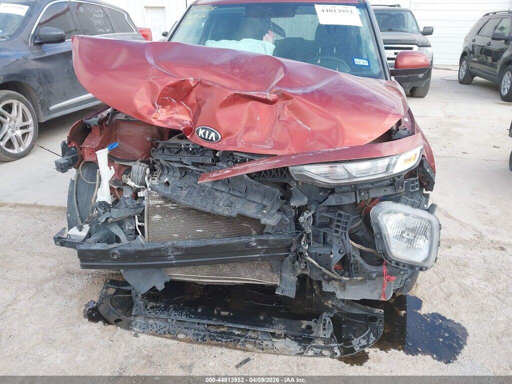 KNDJ23AU2L7084657 2020 KIA SOUL photo no. 6