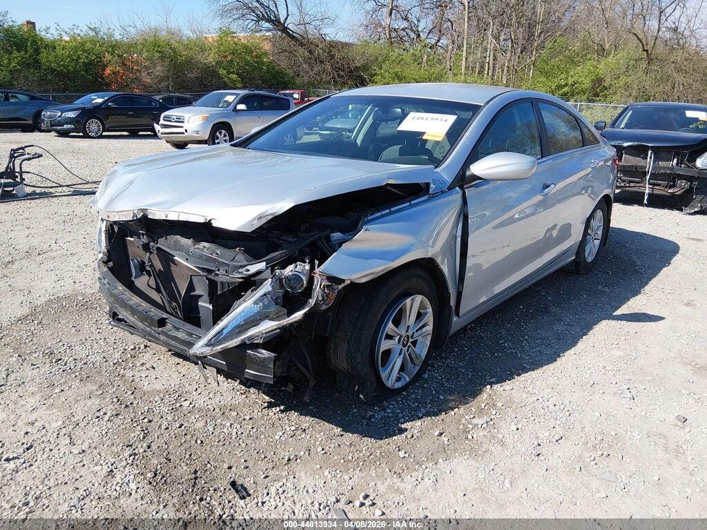 5NPEB4ACXDH710564 2013 HYUNDAI SONATA photo no. 2