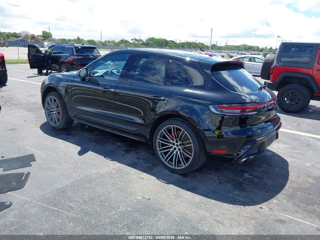 WP1AG2A56TLB40903 2026 PORSCHE MACAN photo no. 3