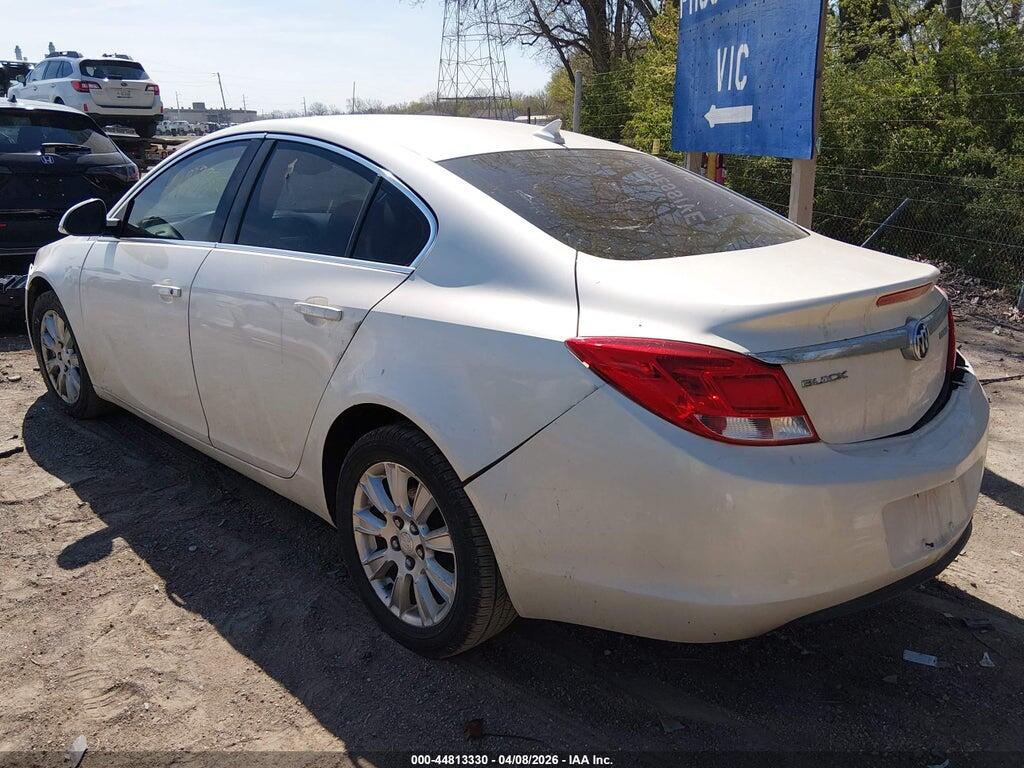 2G4GR5ER6C9202145 2012 BUICK REGAL photo no. 3