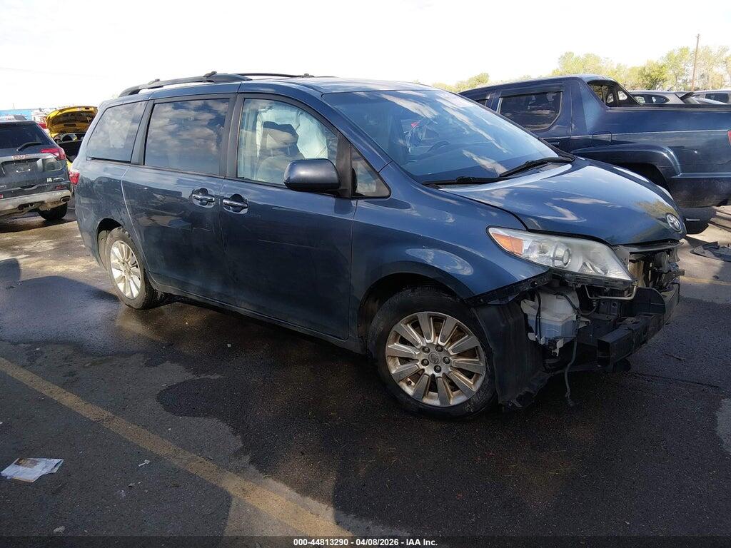 5TDDK3DC8FS122547 2015 TOYOTA SIENNA photo no. 1