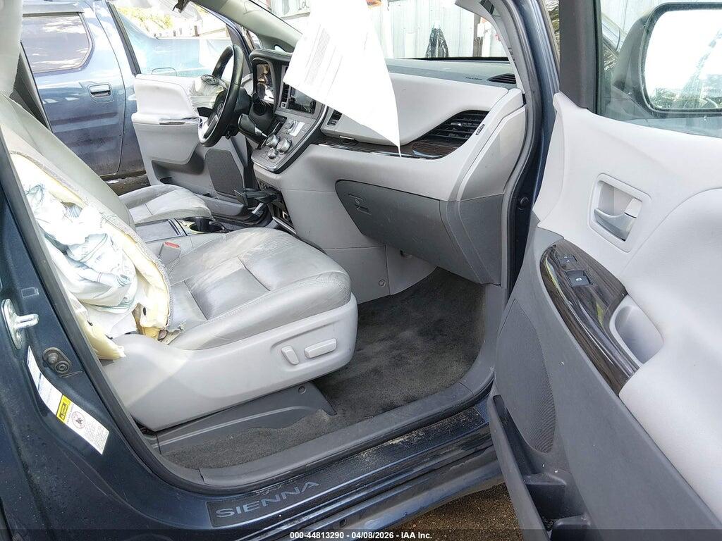 5TDDK3DC8FS122547 2015 TOYOTA SIENNA photo no. 5