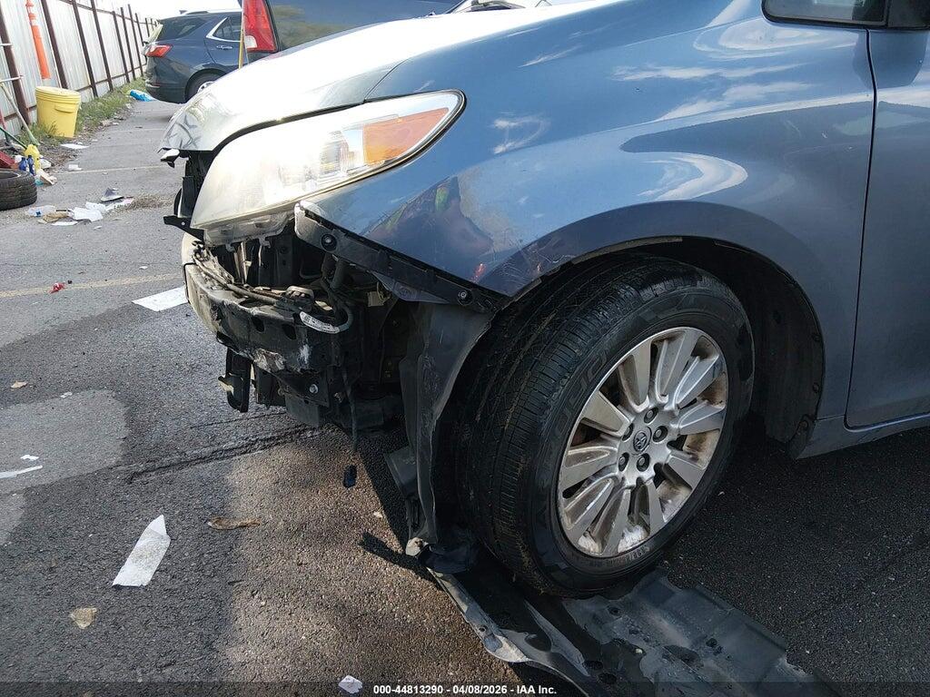5TDDK3DC8FS122547 2015 TOYOTA SIENNA photo no. 6
