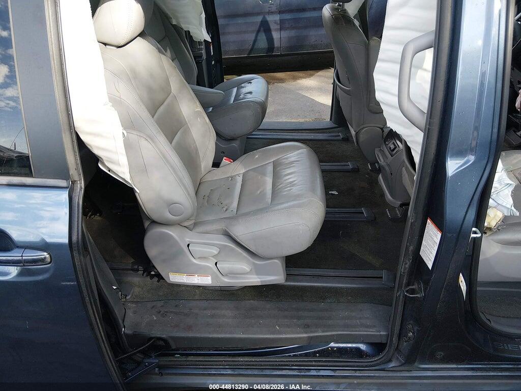 5TDDK3DC8FS122547 2015 TOYOTA SIENNA photo no. 8