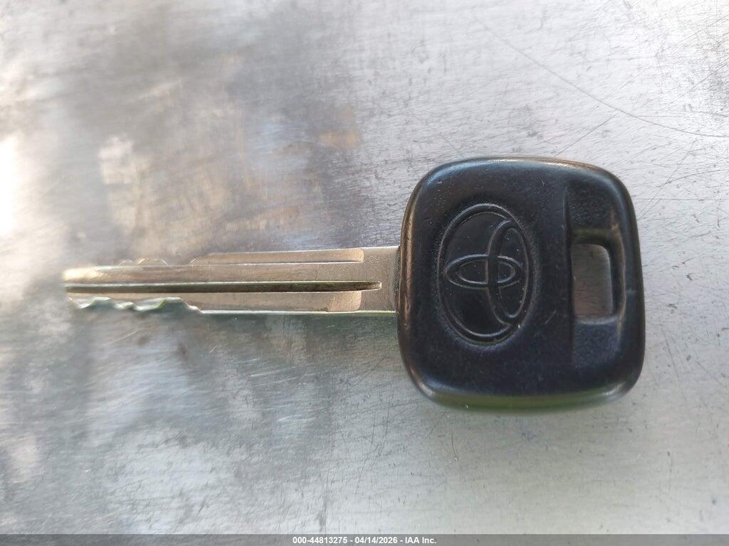 4T1BE32K044367842 2004 TOYOTA CAMRY photo no. 11
