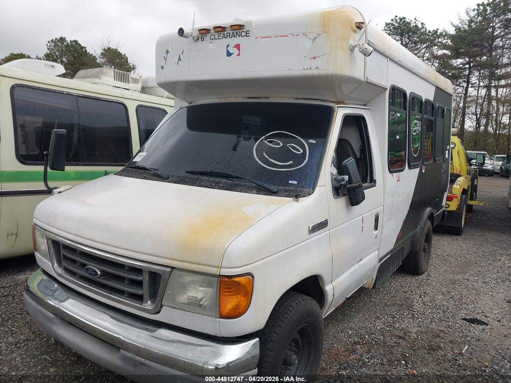 1FDSE35L97DB49200 2007 FORD E-350 CUTAWAY photo no. 2