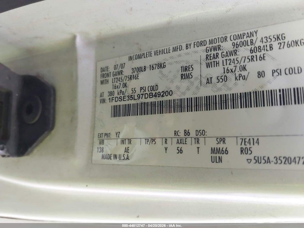 1FDSE35L97DB49200 2007 FORD E-350 CUTAWAY photo no. 8