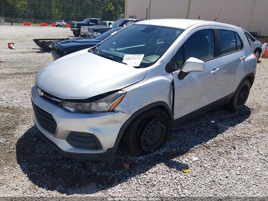 3GNCJKSB6HL259747 2017 CHEVROLET TRAX photo no. 2