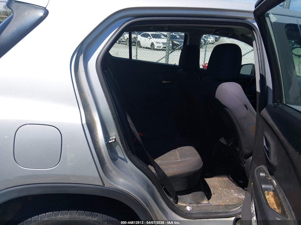 3GNCJKSB6HL259747 2017 CHEVROLET TRAX photo no. 8