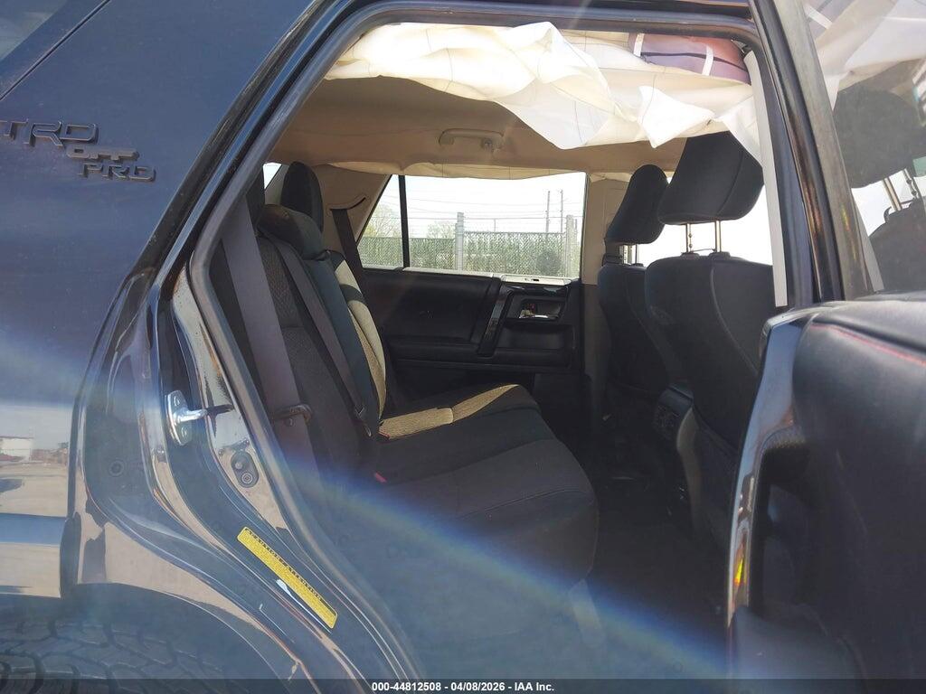 JTEBU5JR5J5486876 2018 TOYOTA 4RUNNER photo no. 8