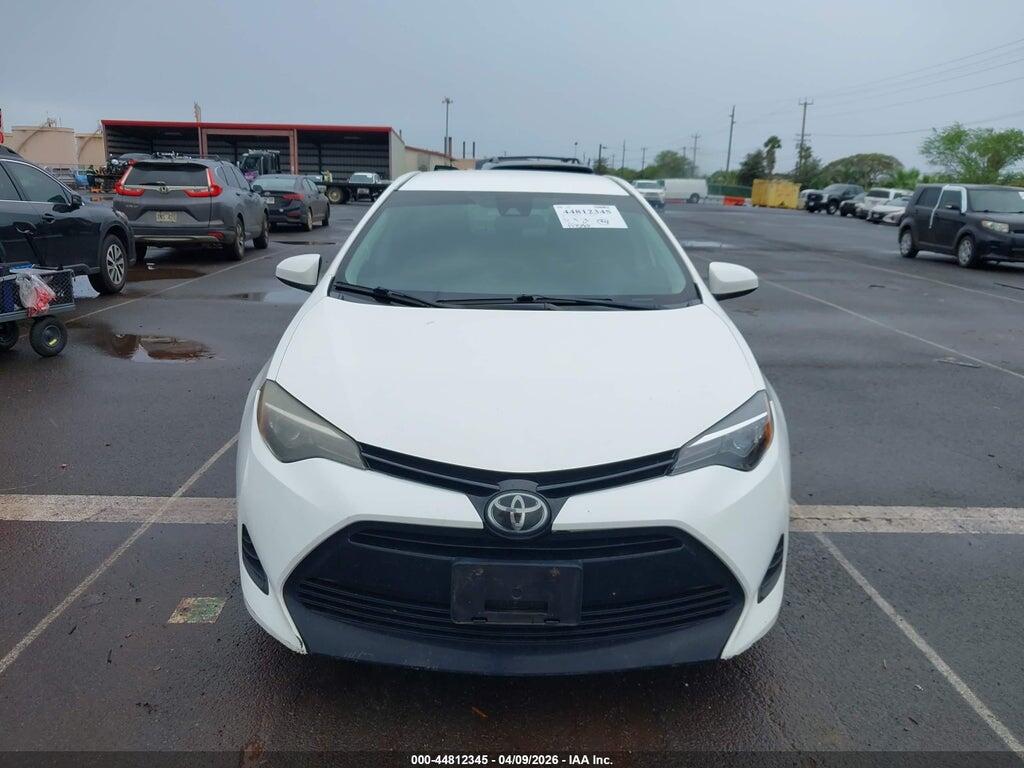 5YFBURHE4HP587810 2017 TOYOTA COROLLA photo no. 6