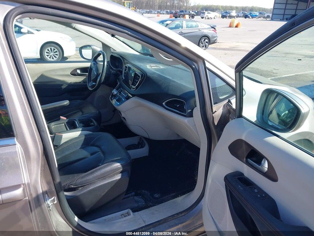 2C4RC1BG8HR535626 2017 CHRYSLER PACIFICA photo no. 5