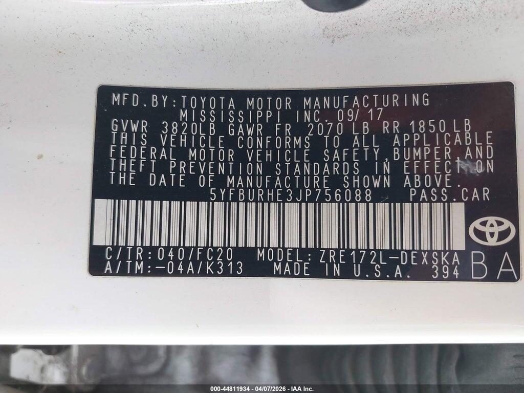 5YFBURHE3JP756088 2018 TOYOTA COROLLA photo no. 9