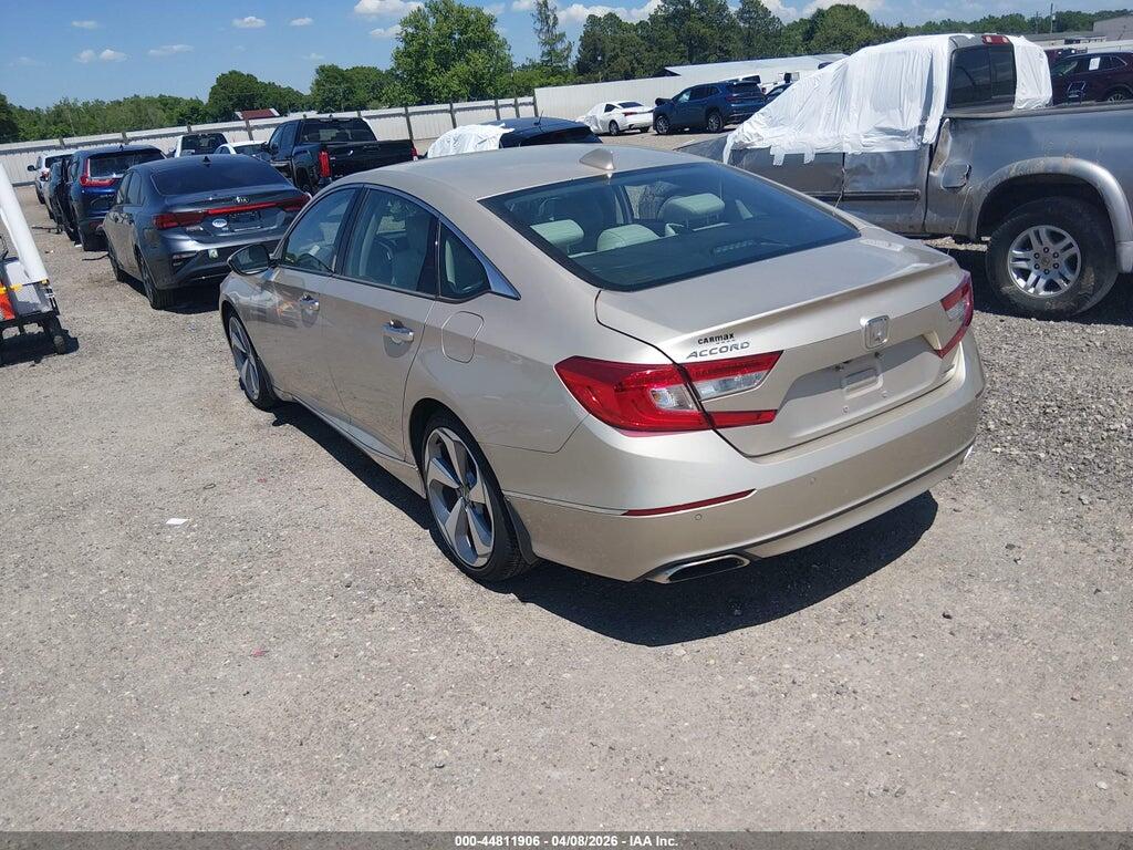 1HGCV1F92JA021469 2018 HONDA ACCORD photo no. 3