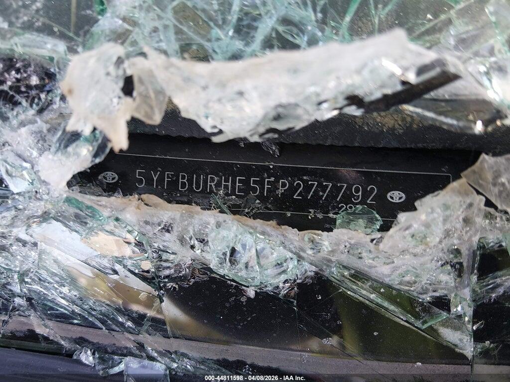 5YFBURHE5FP277792 2015 TOYOTA COROLLA photo no. 9