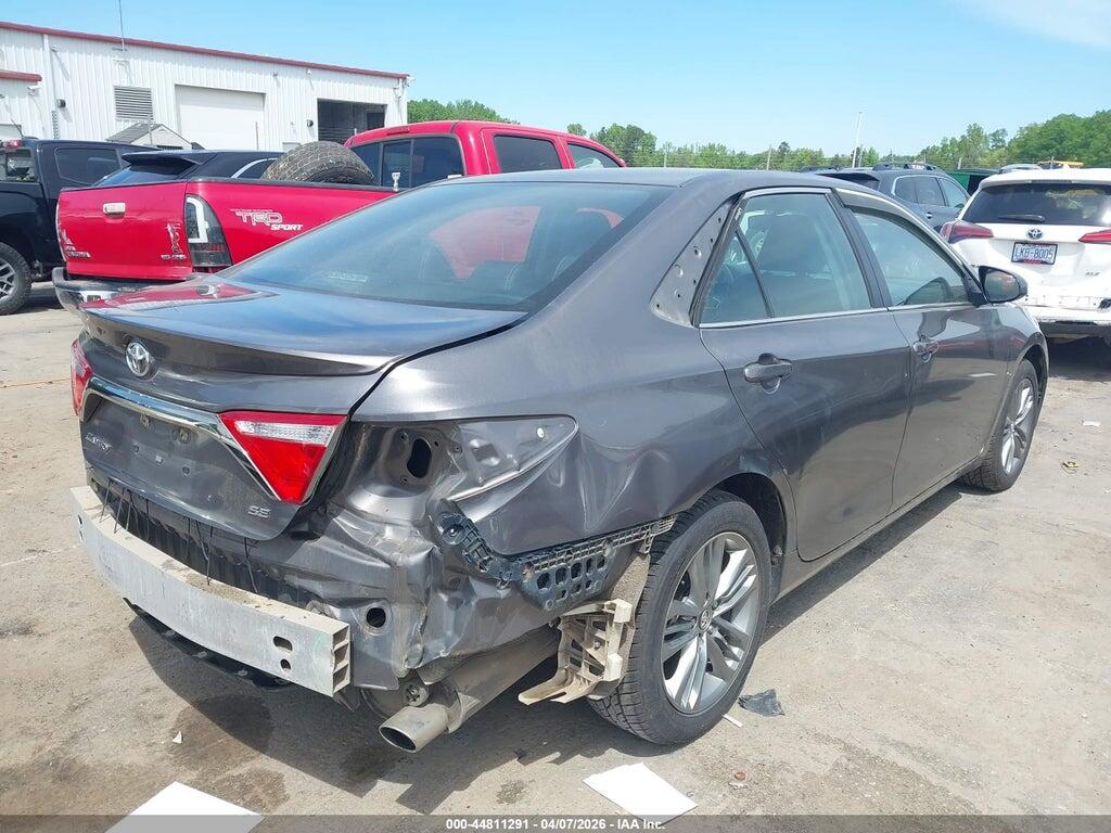 4T1BF1FK9HU301162 2017 TOYOTA CAMRY photo no. 4