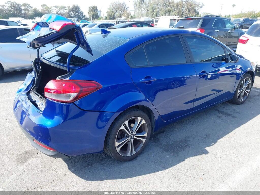 3KPFK4A75HE068885 2017 KIA FORTE photo no. 4