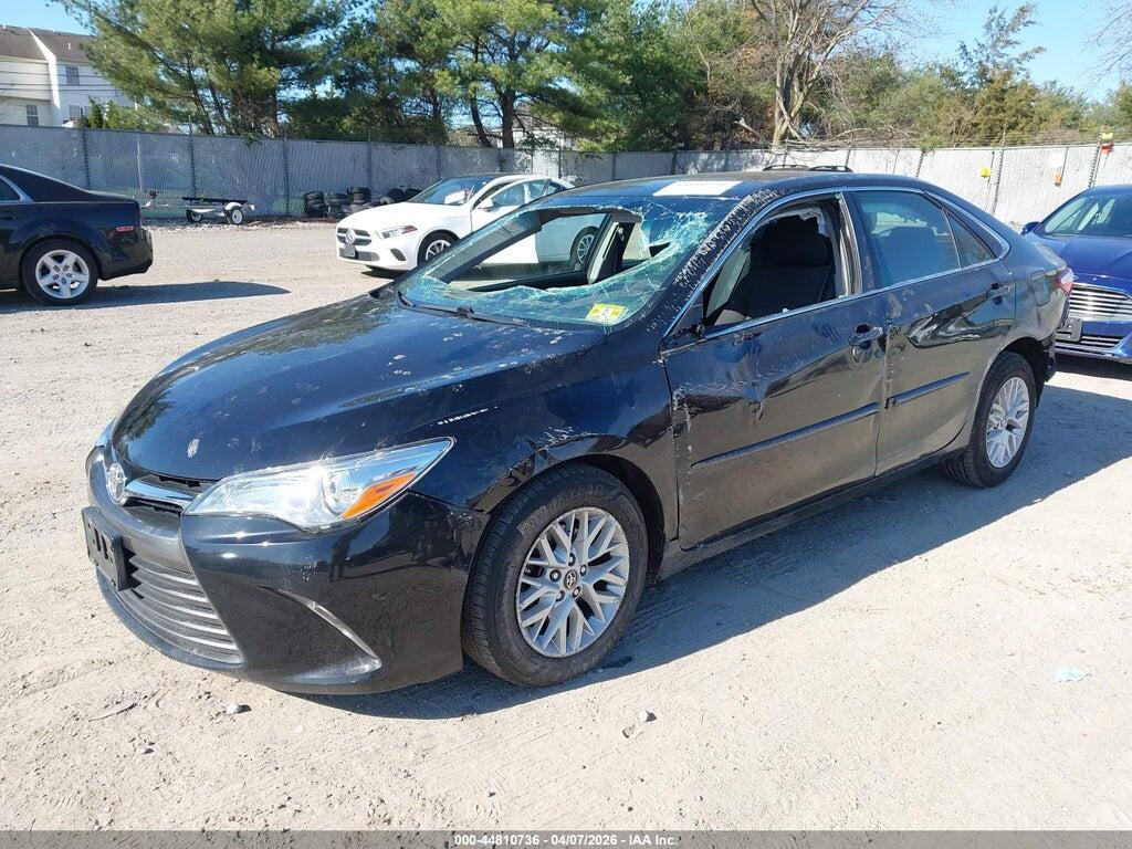4T4BF1FK1GR557445 2016 TOYOTA CAMRY photo no. 2