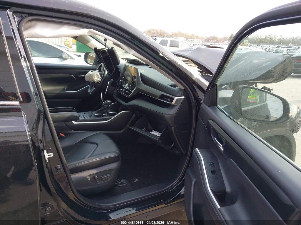 5TDGZRAH9MS515983 2021 TOYOTA HIGHLANDER photo no. 5