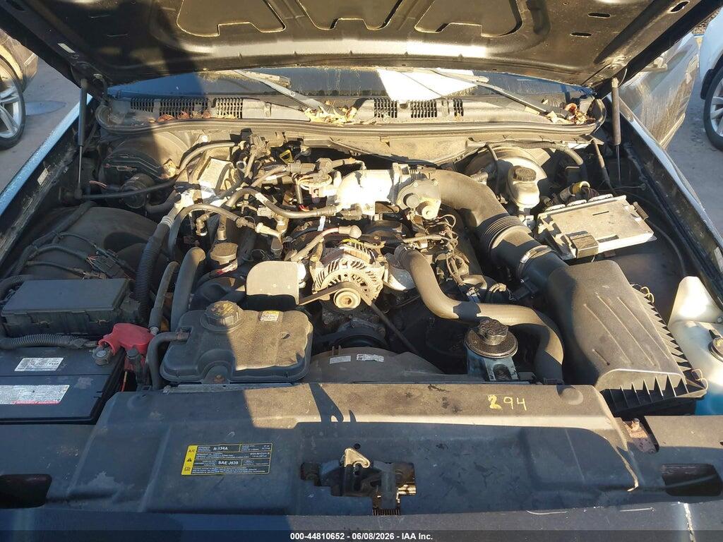 2FABP7BV7BX172767 2011 FORD CROWN VICTORIA photo no. 10