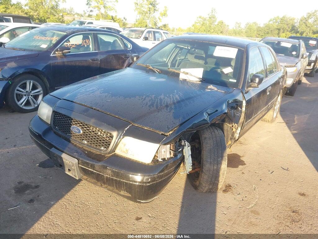 2FABP7BV7BX172767 2011 FORD CROWN VICTORIA photo no. 2